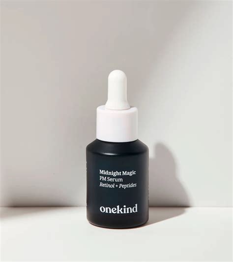 The Nighttime Spell: How a Serum Works Its Magic While You Sleep
